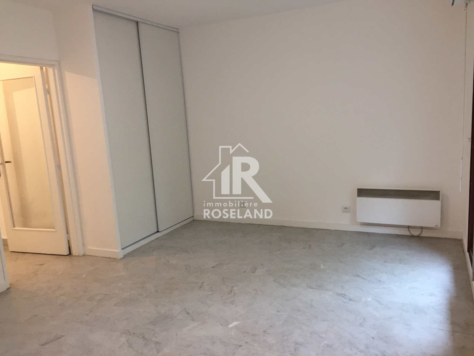 Image_, Studio, Nice, ref :202409191