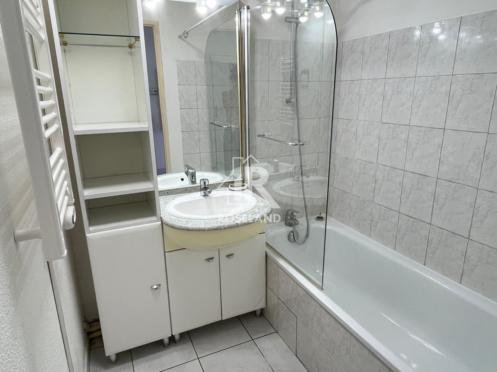 Image_, Studio, Saint-Laurent-du-Var, ref :2021-05-25