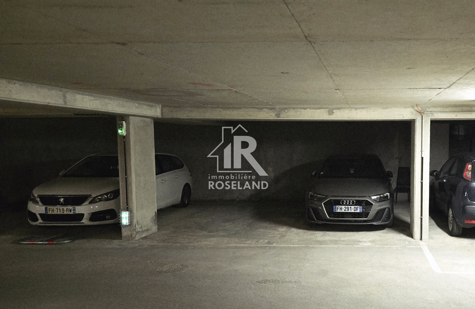 Image_, Parking, Nice, ref :2025-11-18