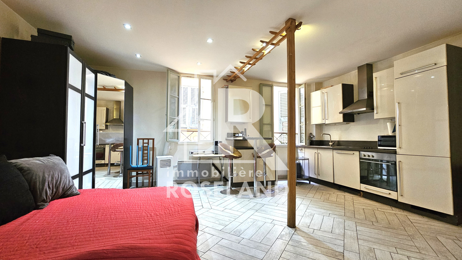 Image_, Studio, Nice, ref :VST730005997